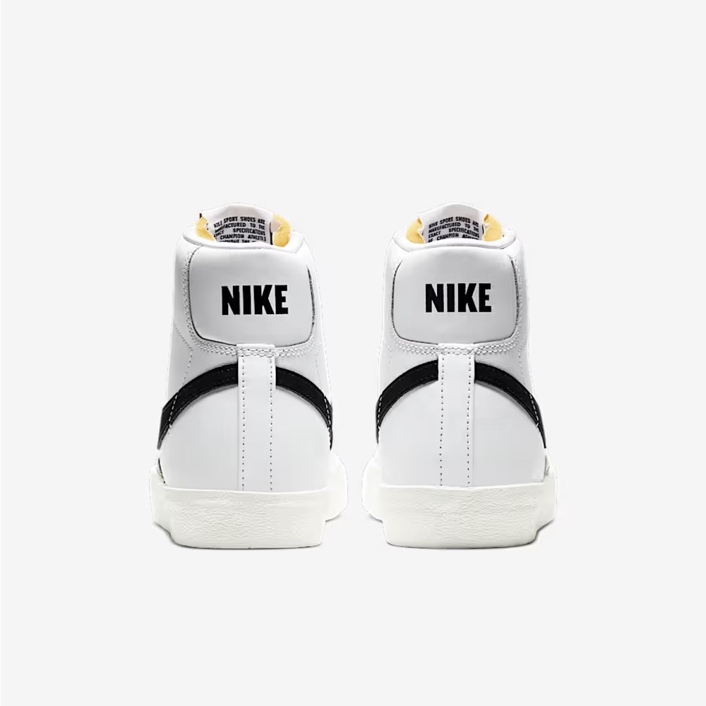 Nike Blazer Mid ‘77 - Picture 3 of 7